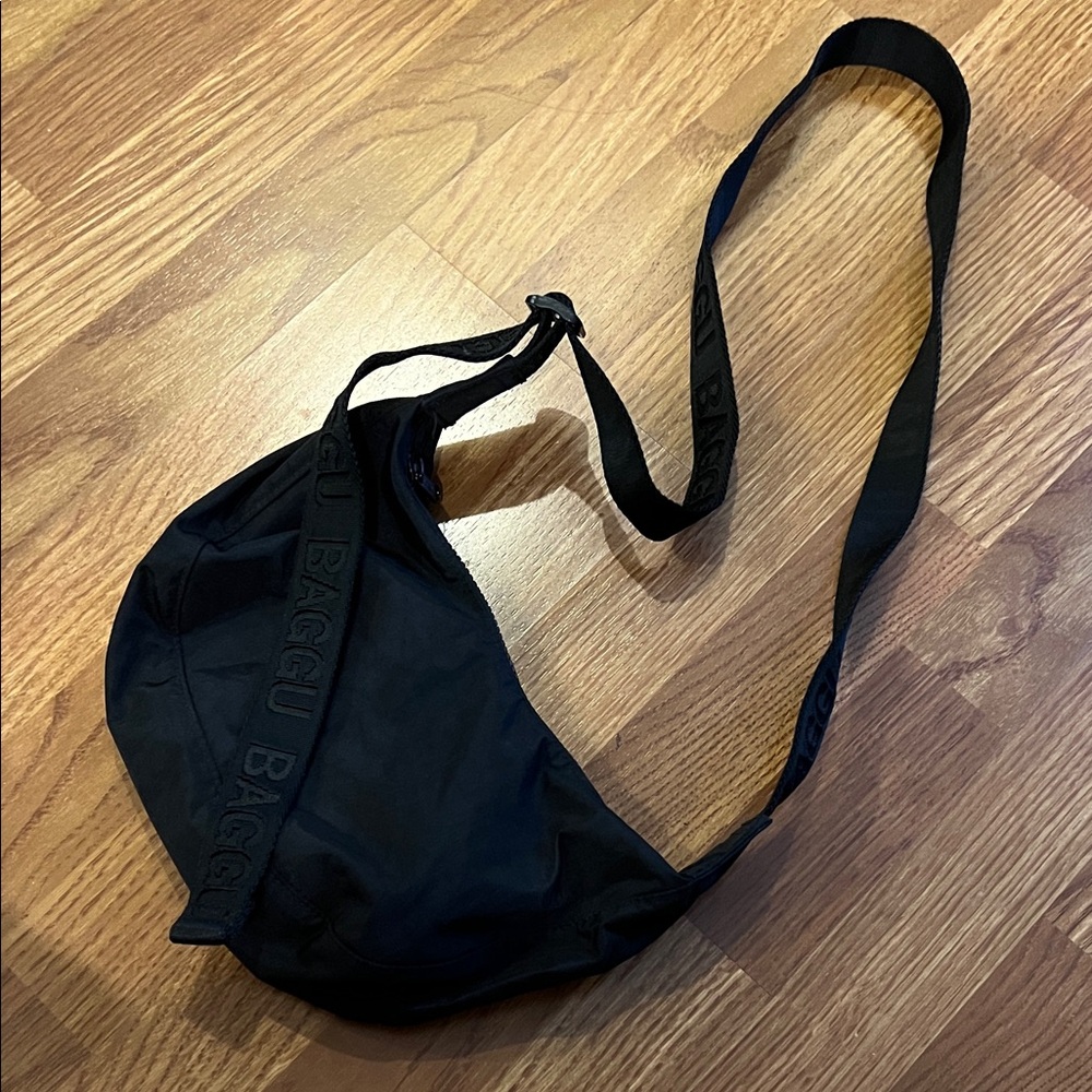 BAGGU Black Belt Bag
